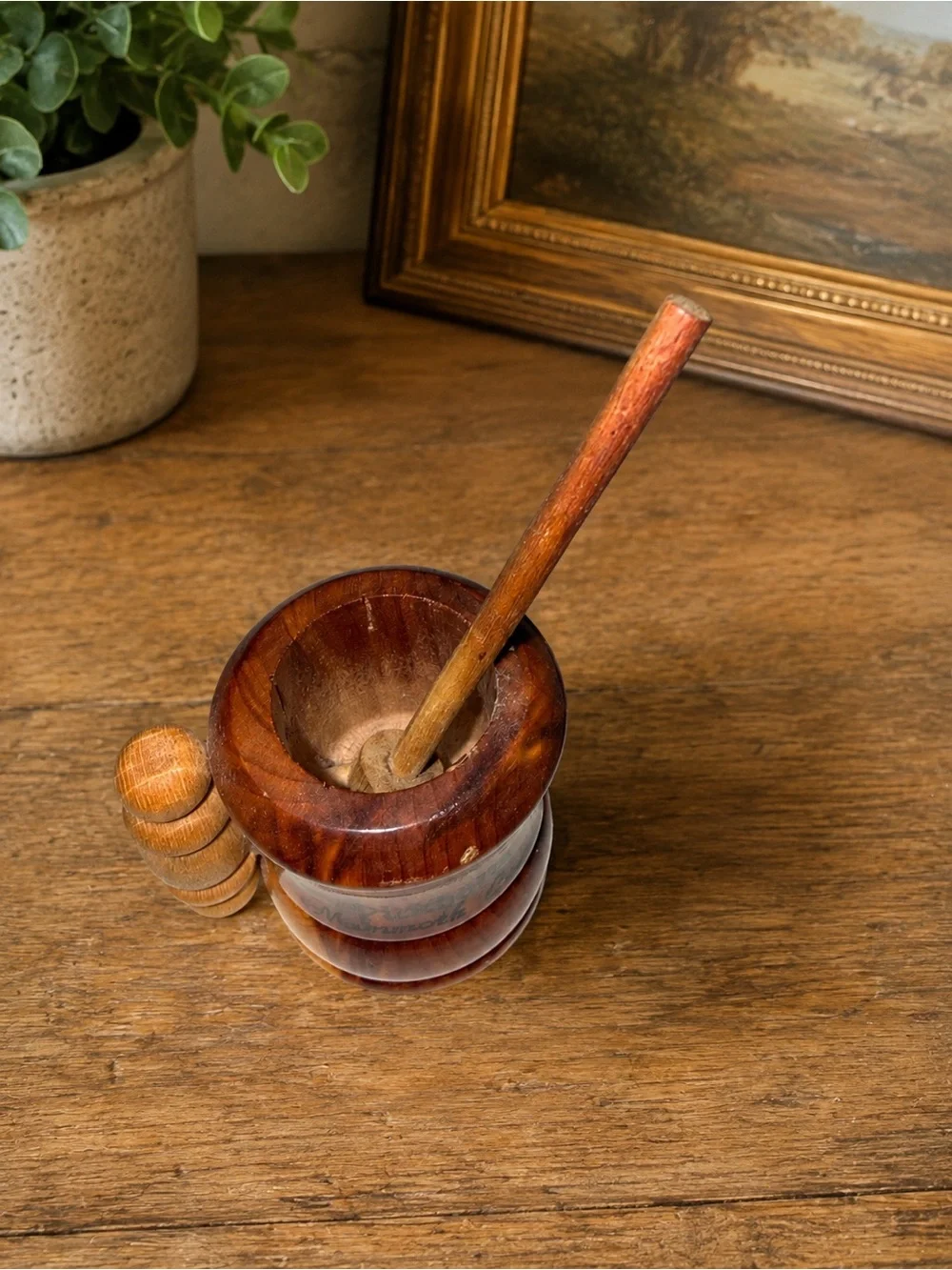 Vintage Mammoth Cave KY Wooden Pickholder Toothpick Holder